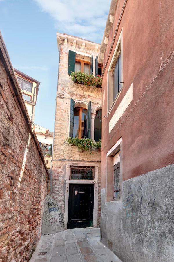 דירות ונציה Nikki House מראה חיצוני תמונה